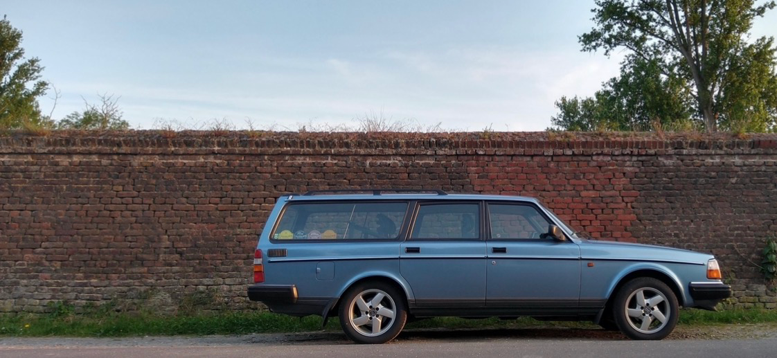 Volvo 240