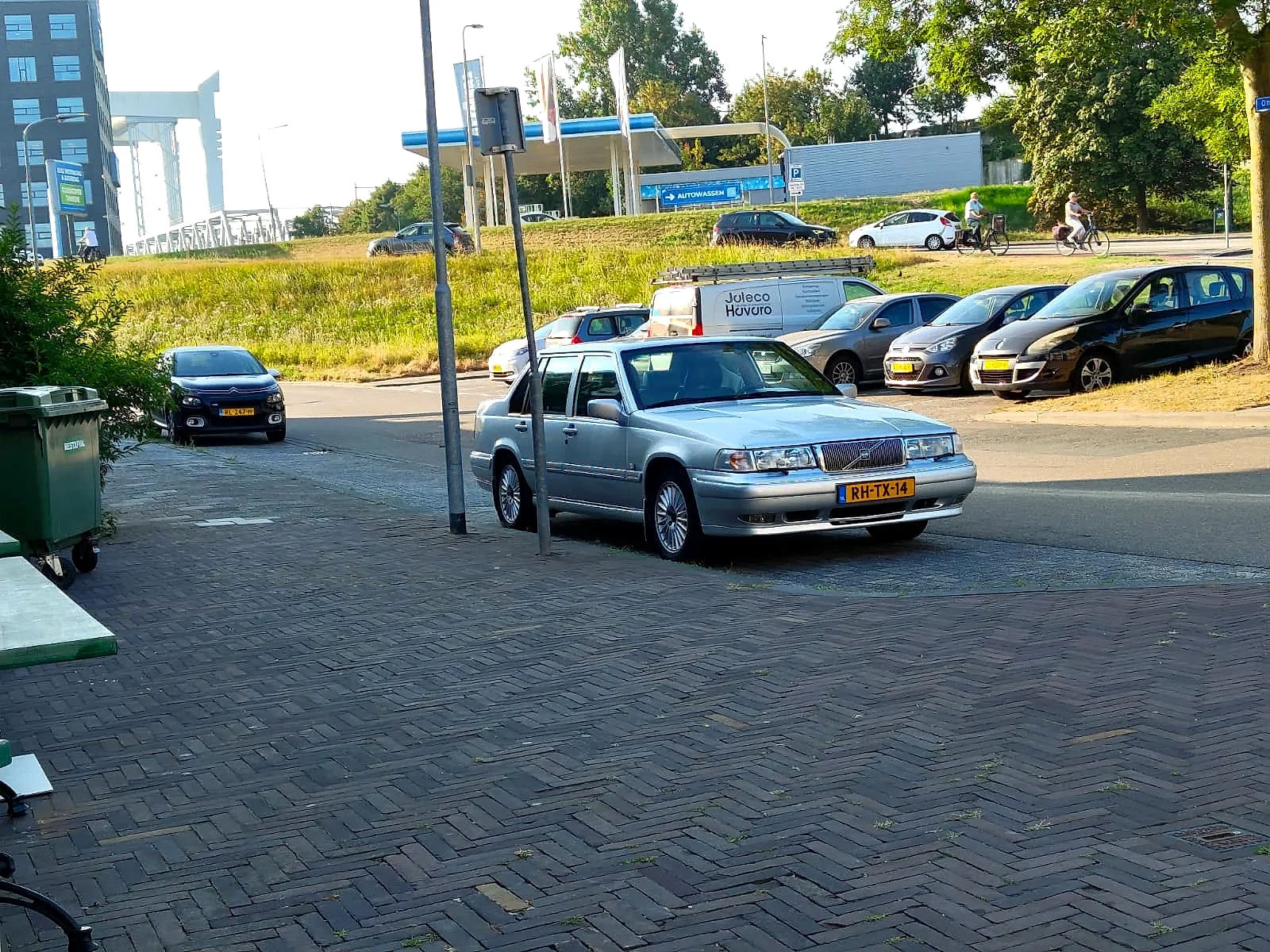 Volvo S90 1997