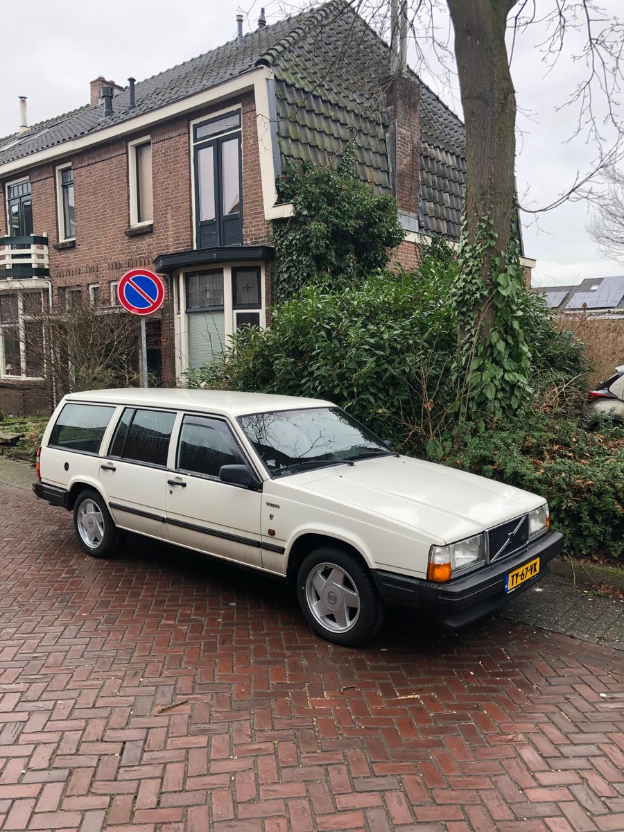 Volvo 740