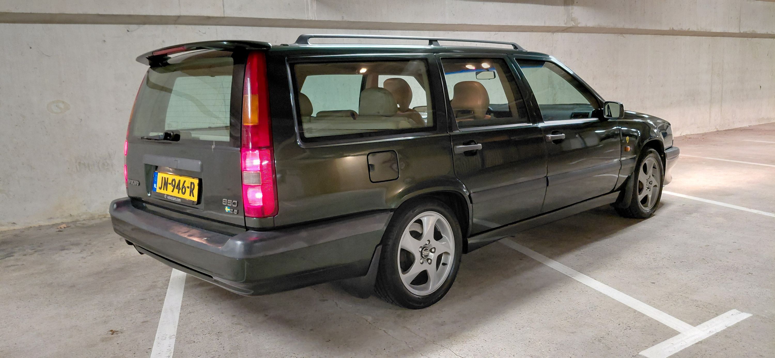 Volvo 850